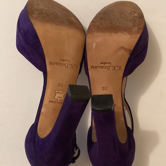 L.K.Bennett T-Strap Suede Platform Sandals - Picture 8 of 16